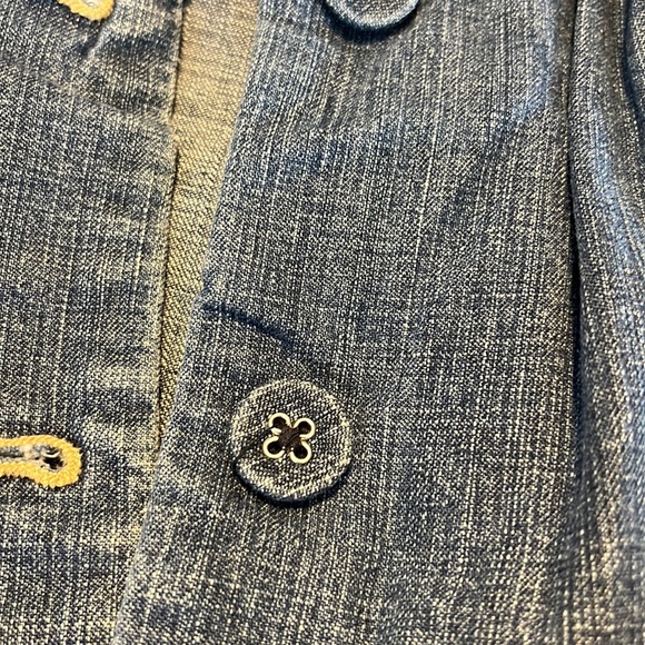 Gap Jean Jacket - Picture 4 of 4